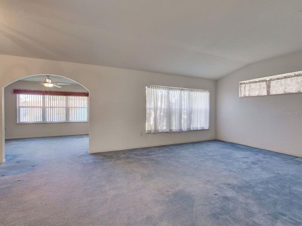 En Venta: $200,000 (2 camas, 2 baños, 1440 Pies cuadrados)