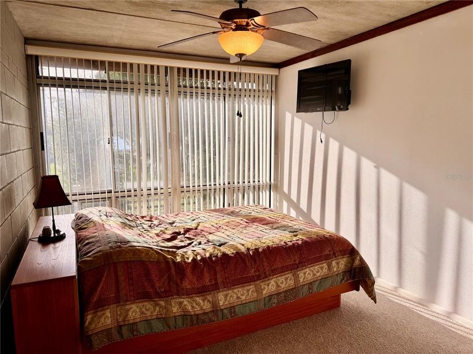 Active With Contract: $299,900 (3 beds, 0 baths, 1280 Square Feet)