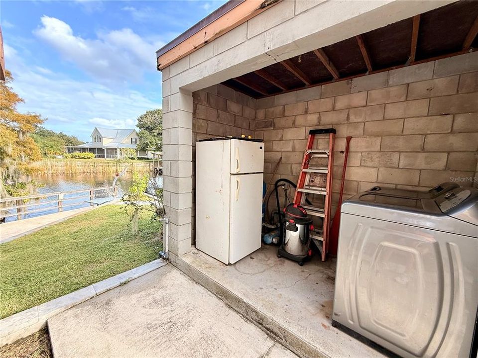 Active With Contract: $299,900 (3 beds, 0 baths, 1280 Square Feet)