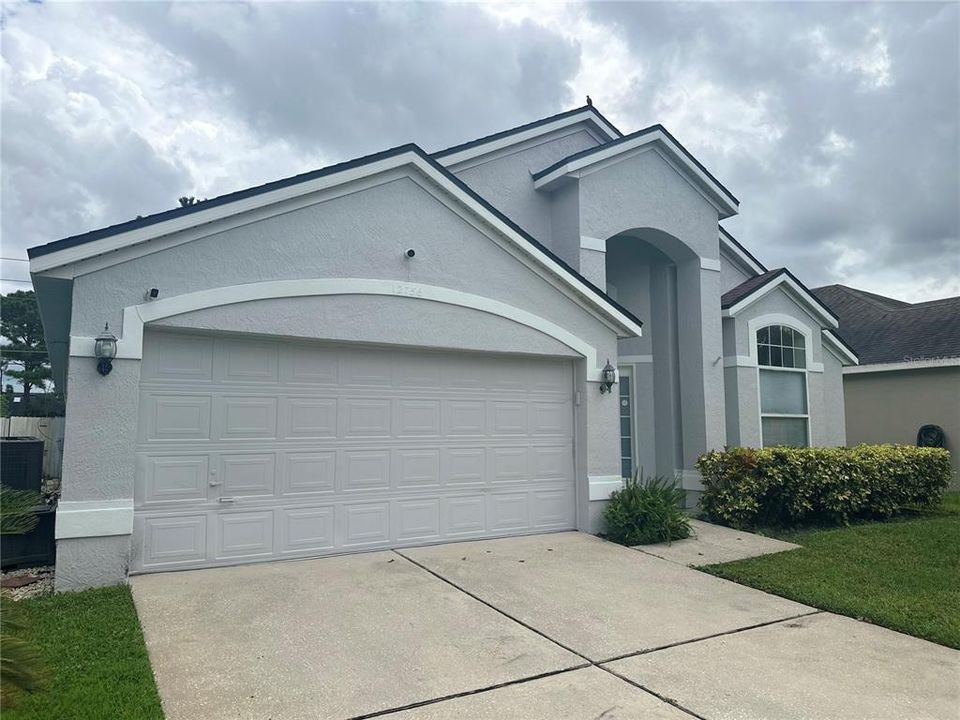 待售: $475,000 (4 贝兹, 2 浴室, 1936 平方英尺)