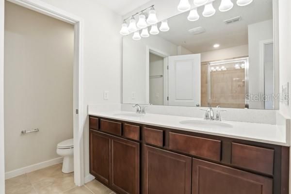 En Venta: $419,990 (4 camas, 3 baños, 1809 Pies cuadrados)