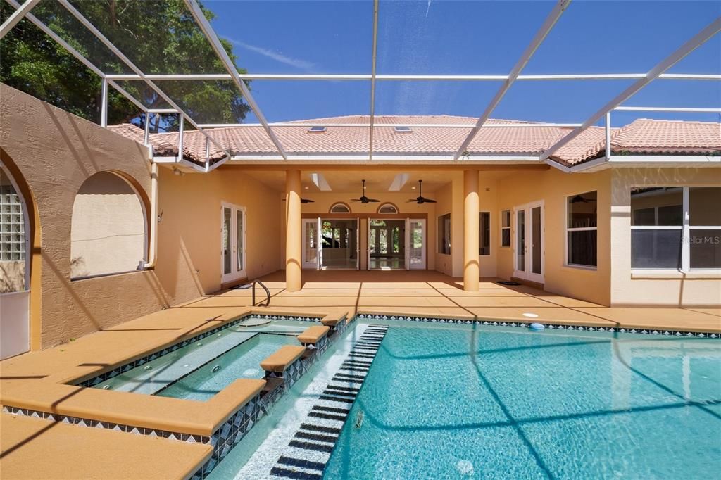 For Sale: $938,500 (4 beds, 3 baths, 4408 Square Feet)