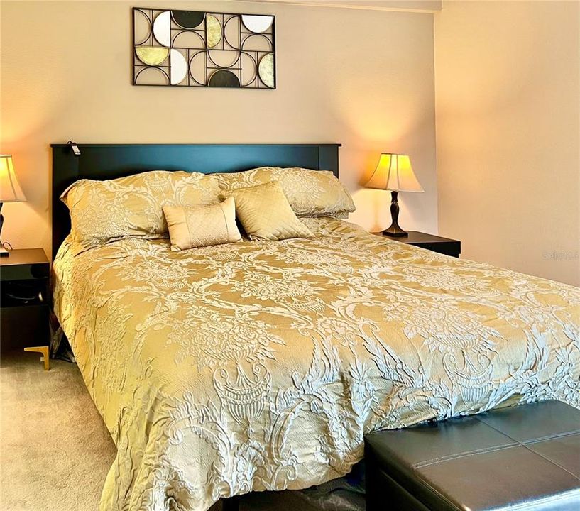 En Venta: $217,700 (2 camas, 2 baños, 1118 Pies cuadrados)