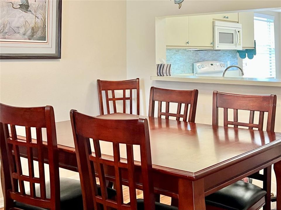 En Venta: $217,700 (2 camas, 2 baños, 1118 Pies cuadrados)