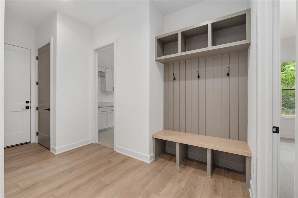 На продажу: $1,599,900 (4 спален, 4 ванн, 3735 Квадратных фут)