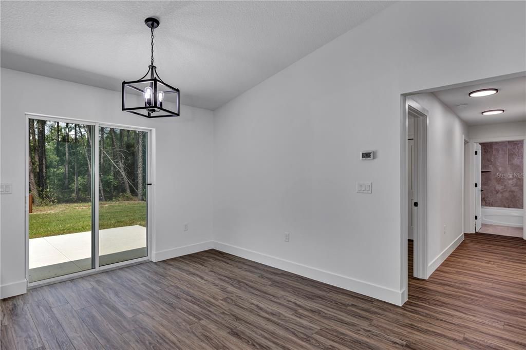 Active With Contract: $289,900 (4 beds, 2 baths, 1487 Square Feet)