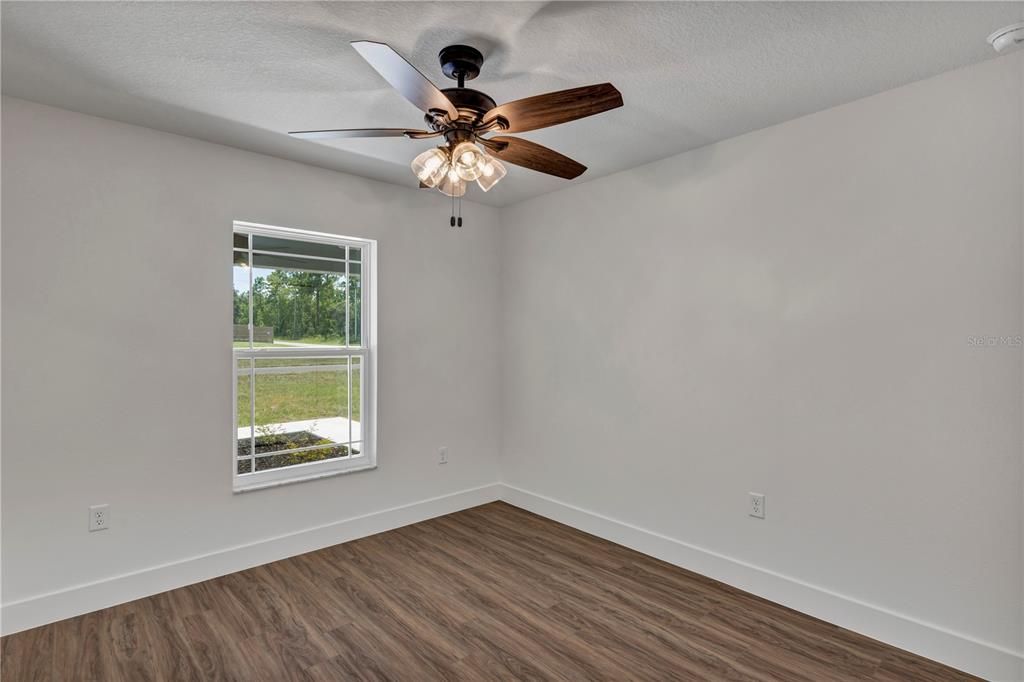 Active With Contract: $289,900 (4 beds, 2 baths, 1487 Square Feet)