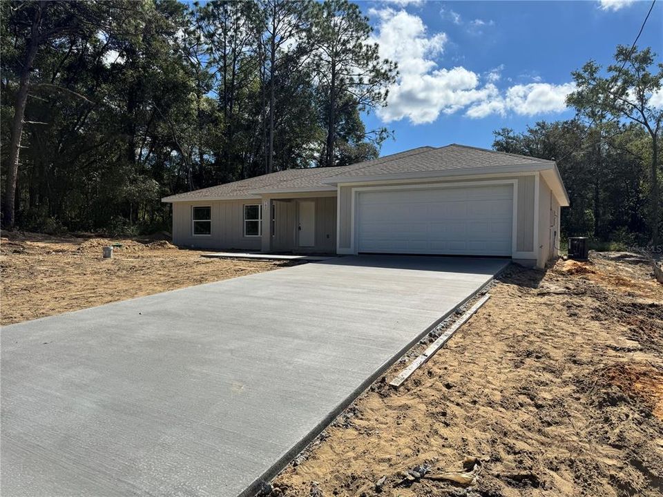 Active With Contract: $289,900 (4 beds, 2 baths, 1487 Square Feet)