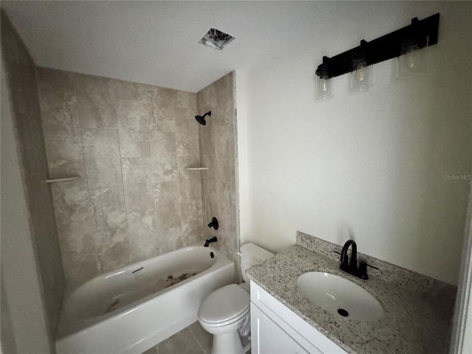 Active With Contract: $289,900 (4 beds, 2 baths, 1487 Square Feet)