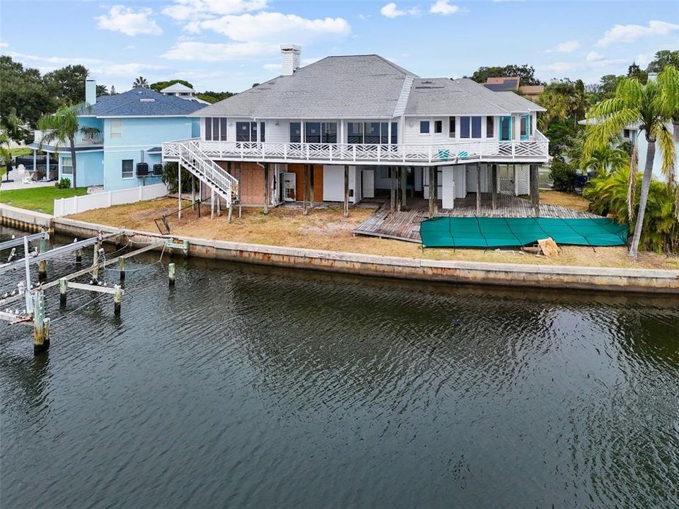 Под контрактом: $1,295,000 (4 спален, 4 ванн, 3166 Квадратных фут)