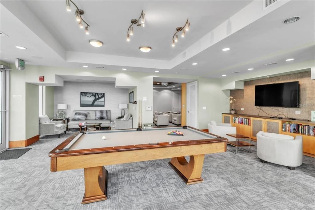 В аренду: $4,700 (2 спален, 2 ванн, 1232 Квадратных фут)