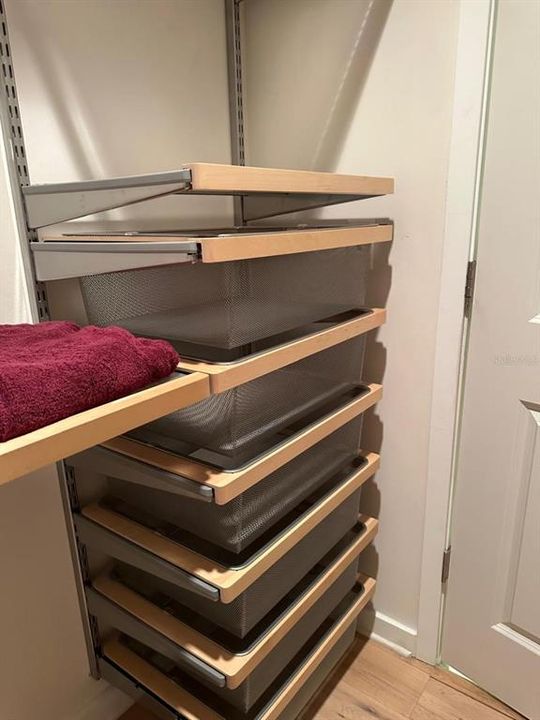 В аренду: $4,700 (2 спален, 2 ванн, 1232 Квадратных фут)