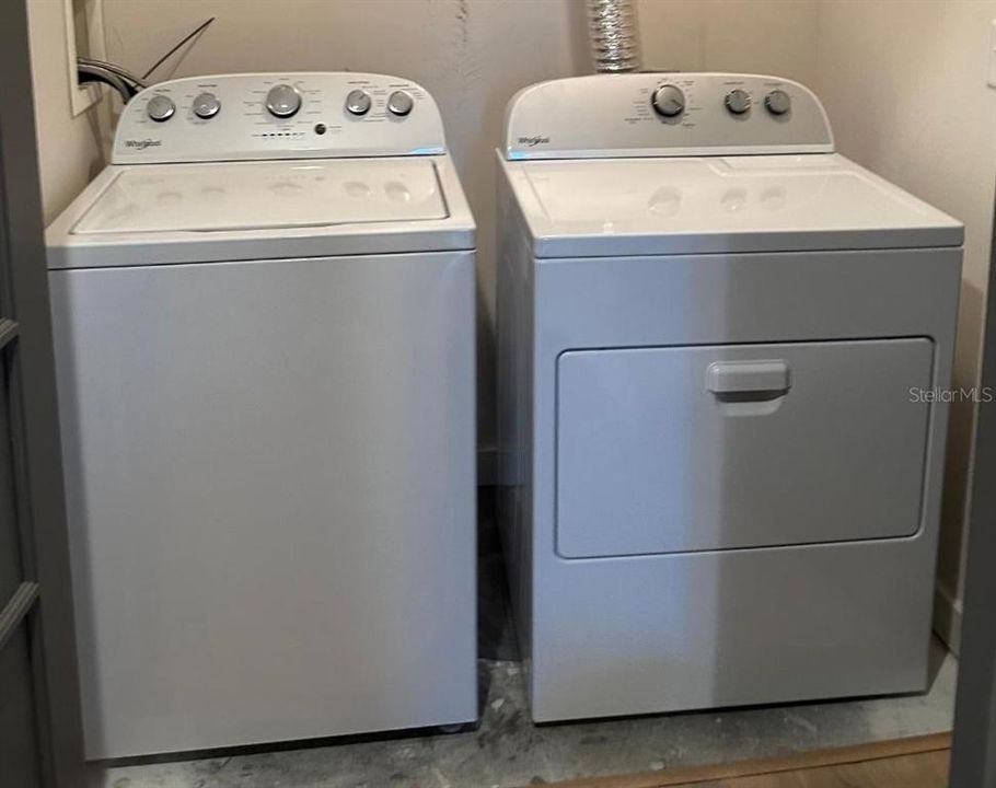 В аренду: $4,700 (2 спален, 2 ванн, 1232 Квадратных фут)