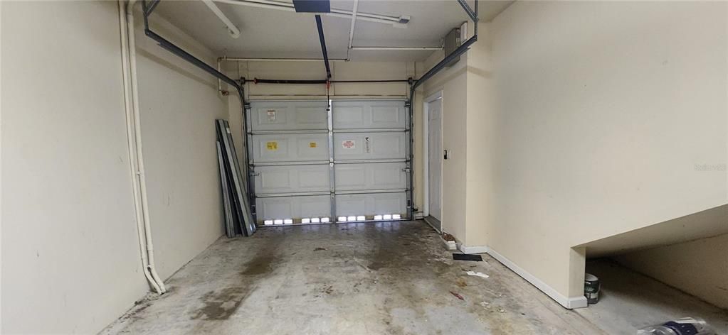 На продажу: $339,900 (2 спален, 2 ванн, 1175 Квадратных фут)