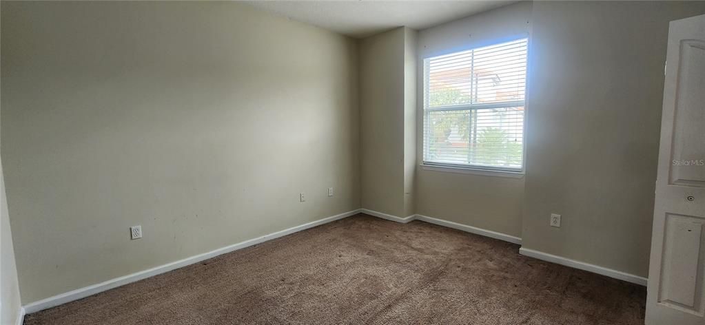 На продажу: $339,900 (2 спален, 2 ванн, 1175 Квадратных фут)