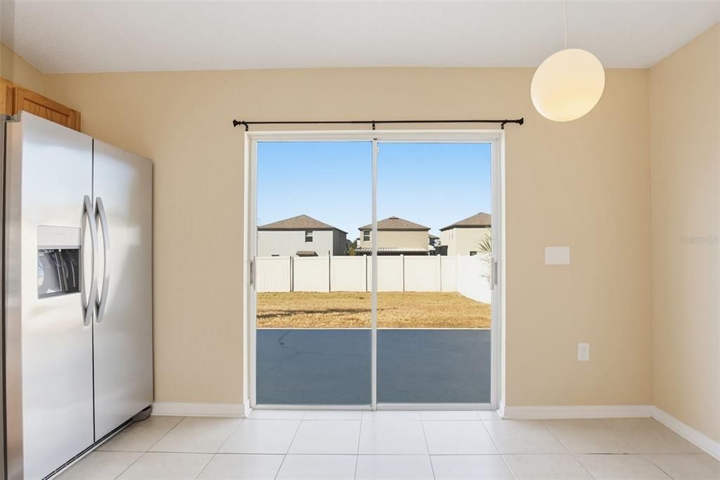 Active With Contract: $284,900 (3 beds, 2 baths, 1303 Square Feet)