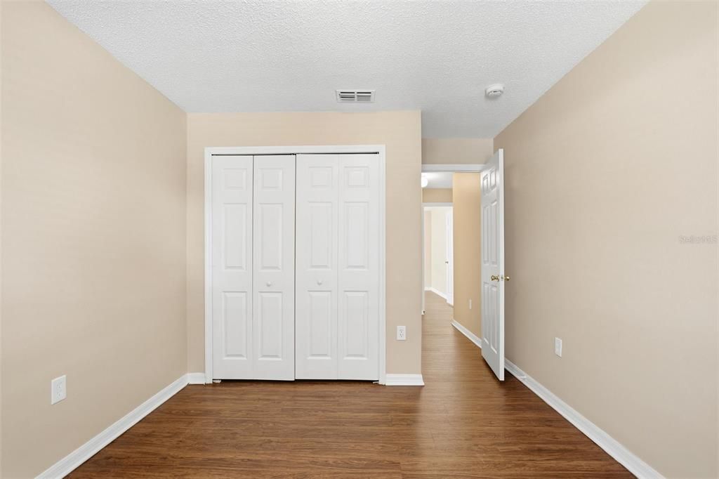 Active With Contract: $284,900 (3 beds, 2 baths, 1303 Square Feet)
