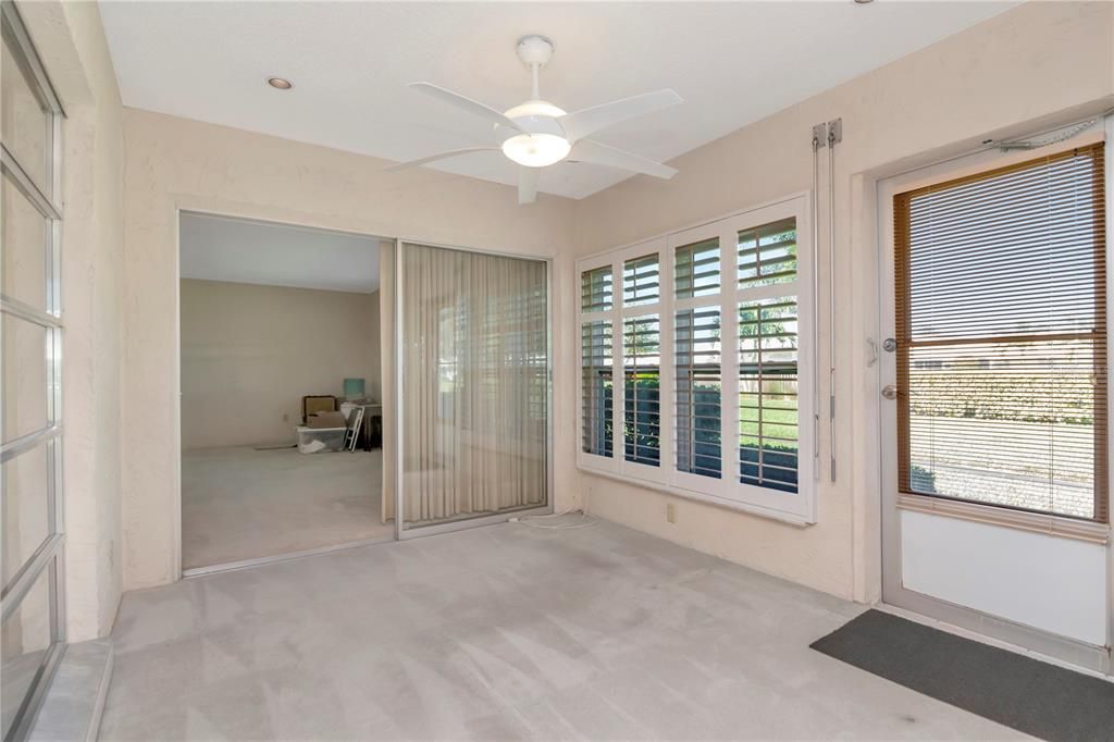 Activo con contrato: $288,000 (2 camas, 2 baños, 2153 Pies cuadrados)