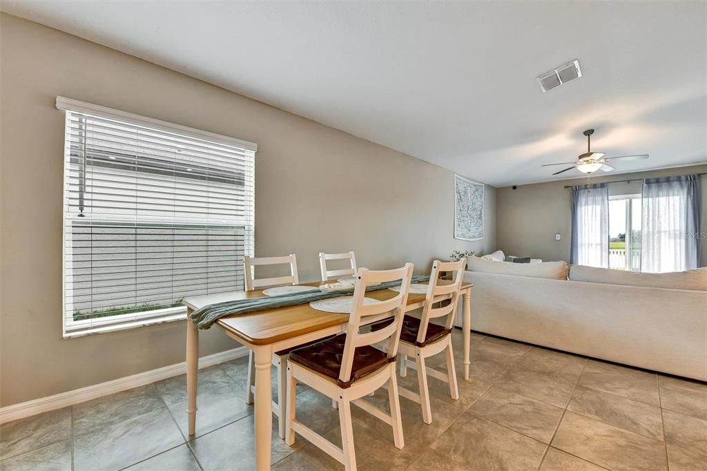 For Sale: $330,000 (4 beds, 2 baths, 1841 Square Feet)