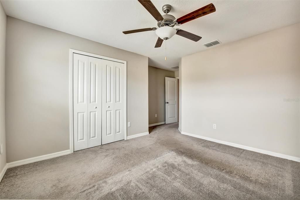 For Sale: $330,000 (4 beds, 2 baths, 1841 Square Feet)