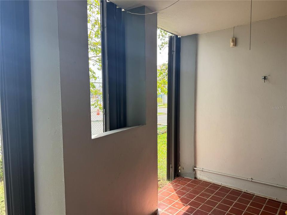 В аренду: $1,600 (3 спален, 2 ванн, 1174 Квадратных фут)