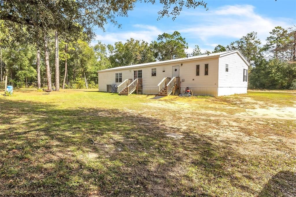 На продажу: $230,000 (4 спален, 2 ванн, 1782 Квадратных фут)