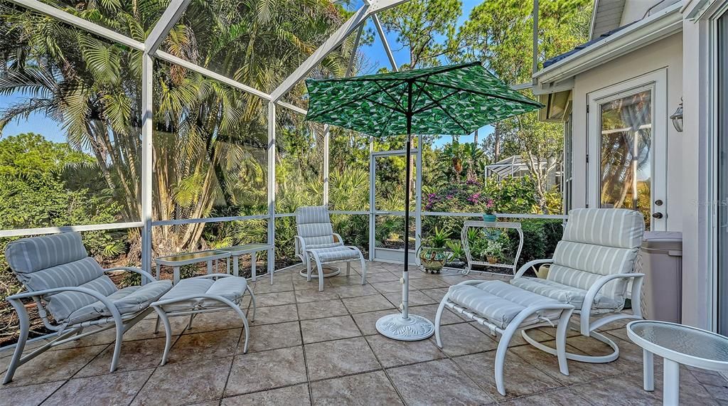 For Sale: $699,990 (2 beds, 2 baths, 1707 Square Feet)