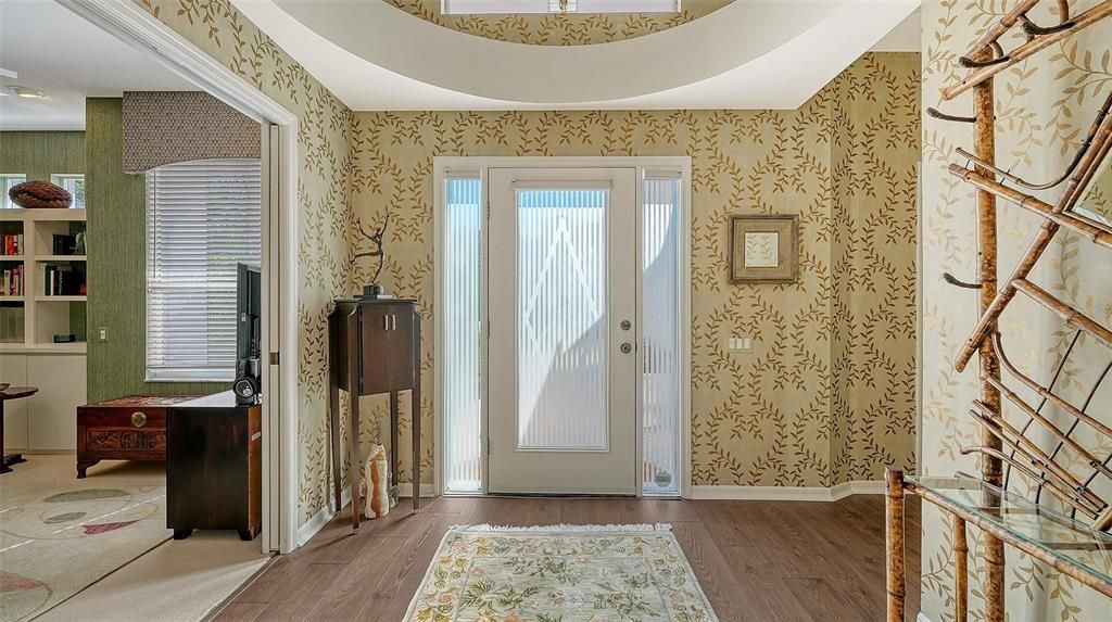 For Sale: $699,990 (2 beds, 2 baths, 1707 Square Feet)