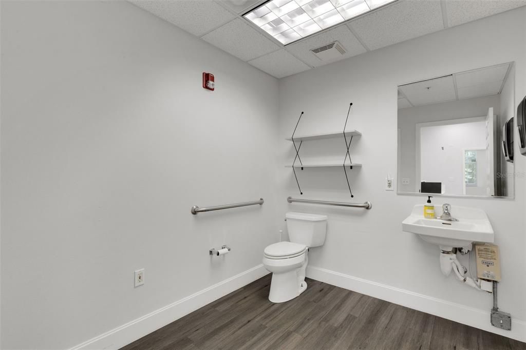 На продажу: $31,200 (0 спален, 0 ванн, 1500 Квадратных фут)