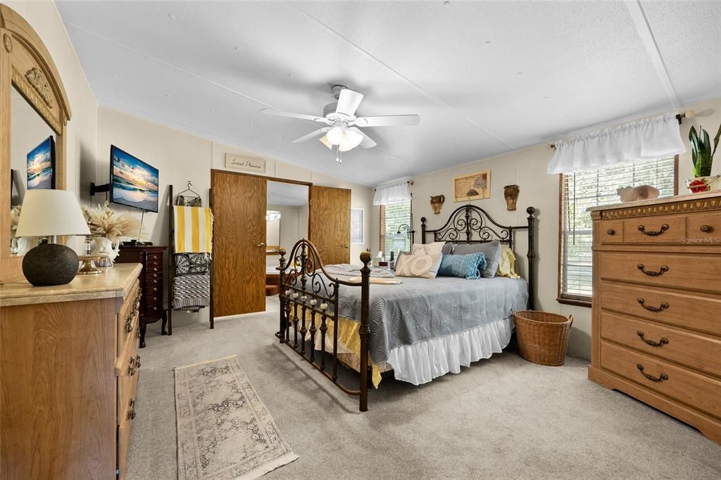 待售: $309,500 (3 贝兹, 2 浴室, 1728 平方英尺)