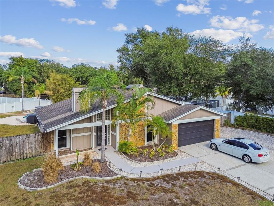 En Venta: $500,000 (3 camas, 2 baños, 1600 Pies cuadrados)