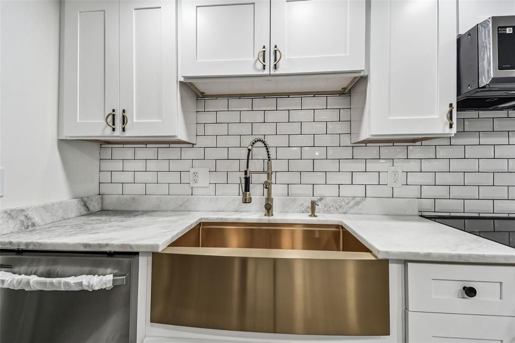 En Venta: $500,000 (3 camas, 2 baños, 1600 Pies cuadrados)