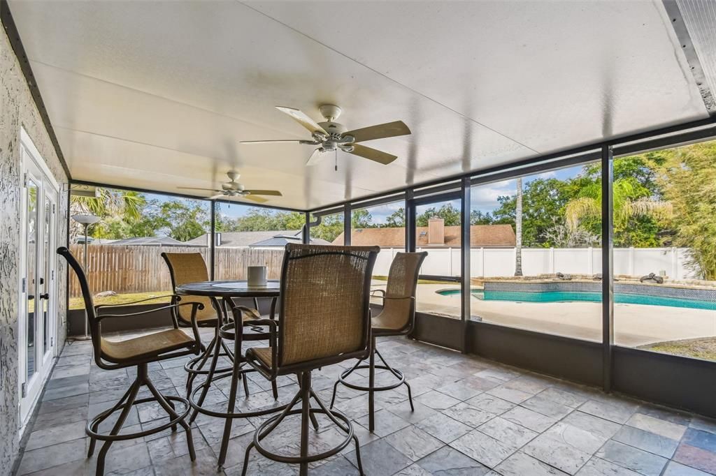 En Venta: $500,000 (3 camas, 2 baños, 1600 Pies cuadrados)