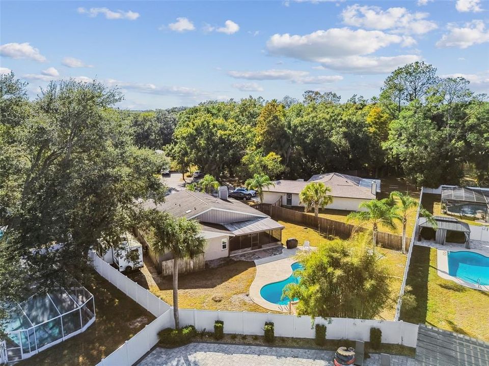 En Venta: $500,000 (3 camas, 2 baños, 1600 Pies cuadrados)