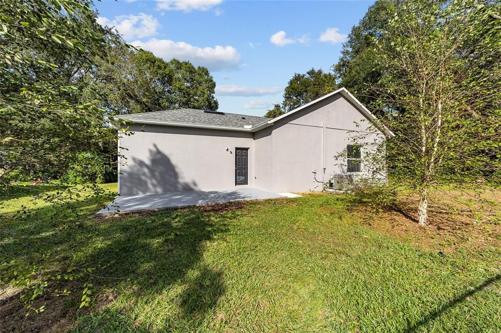 Activo con contrato: $225,000 (3 camas, 2 baños, 1242 Pies cuadrados)