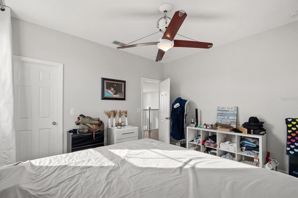 На продажу: $1,350,000 (5 спален, 4 ванн, 3483 Квадратных фут)