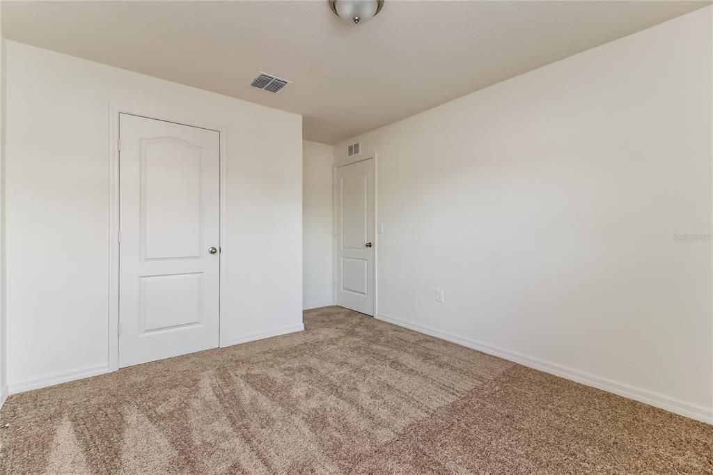 For Rent: $1,900 (3 beds, 2 baths, 1678 Square Feet)