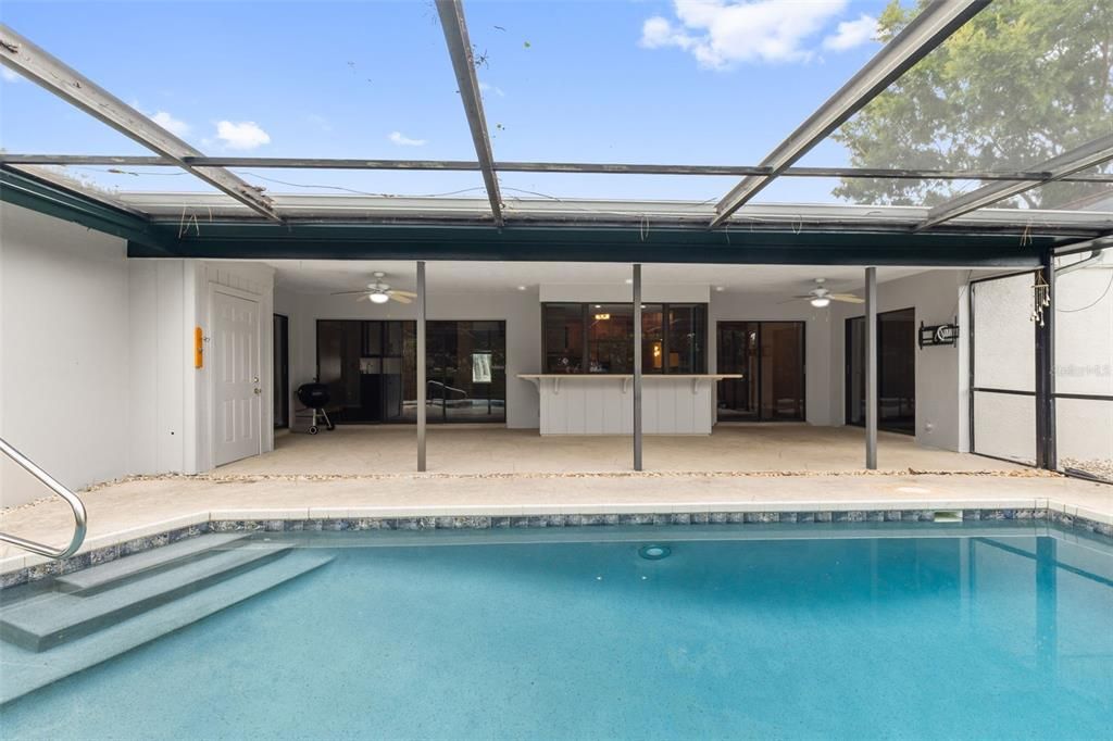 En Venta: $734,900 (4 camas, 2 baños, 2370 Pies cuadrados)