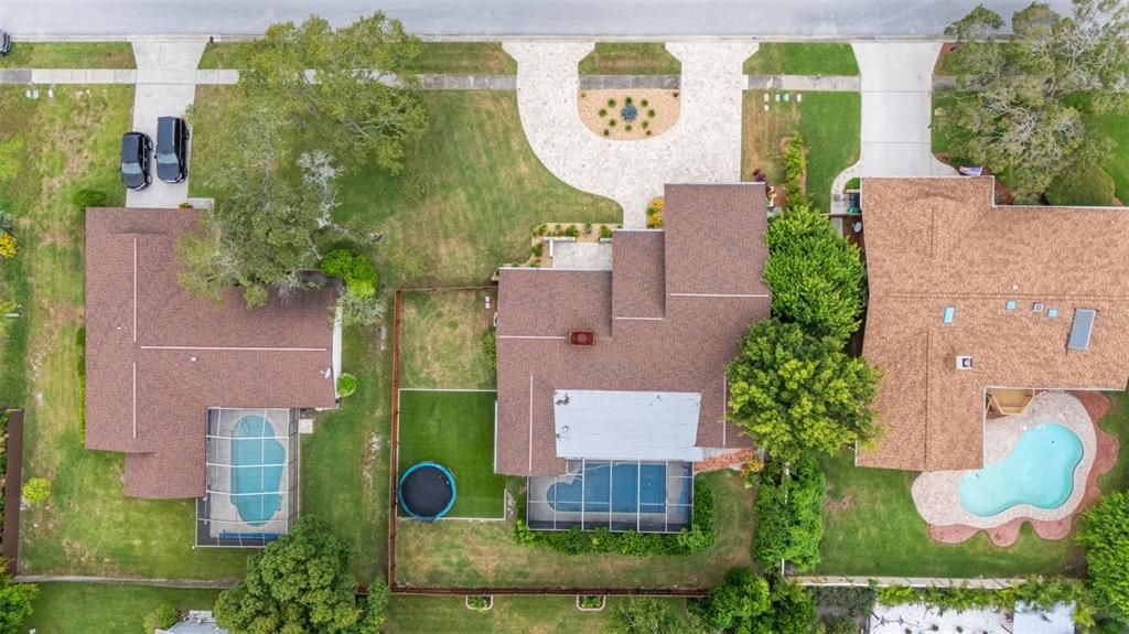 En Venta: $734,900 (4 camas, 2 baños, 2370 Pies cuadrados)