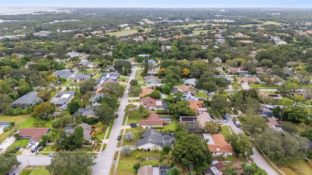 En Venta: $734,900 (4 camas, 2 baños, 2370 Pies cuadrados)