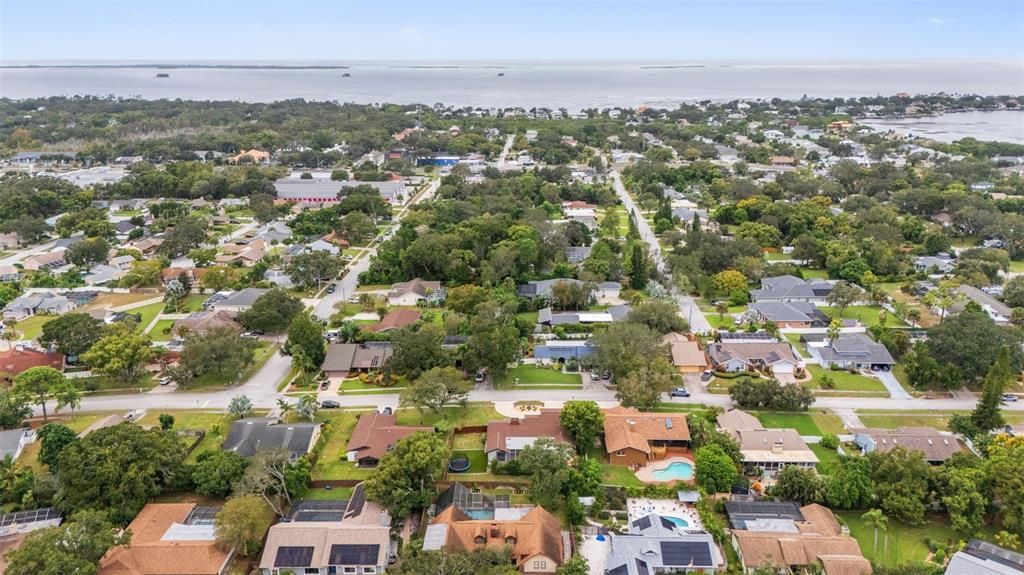 En Venta: $734,900 (4 camas, 2 baños, 2370 Pies cuadrados)