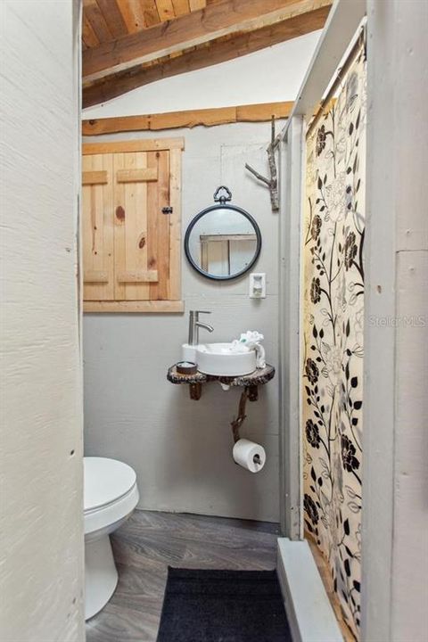 For Sale: $749,000 (4 beds, 2 baths, 2472 Square Feet)