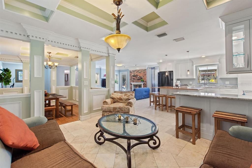 For Sale: $749,000 (4 beds, 2 baths, 2472 Square Feet)