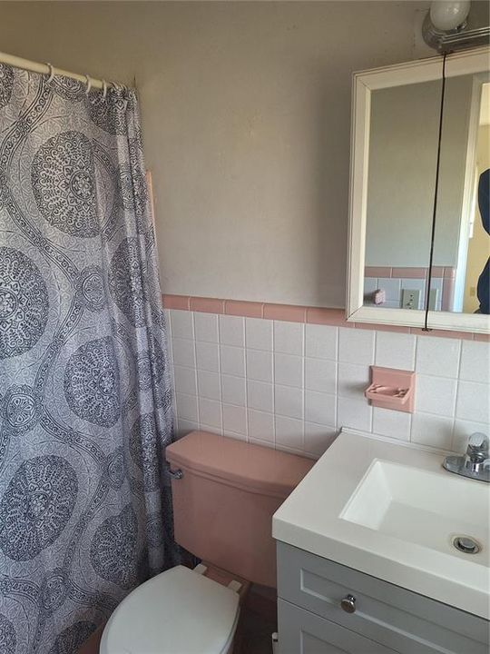 待售: $330,000 (2 贝兹, 2 浴室, 1154 平方英尺)