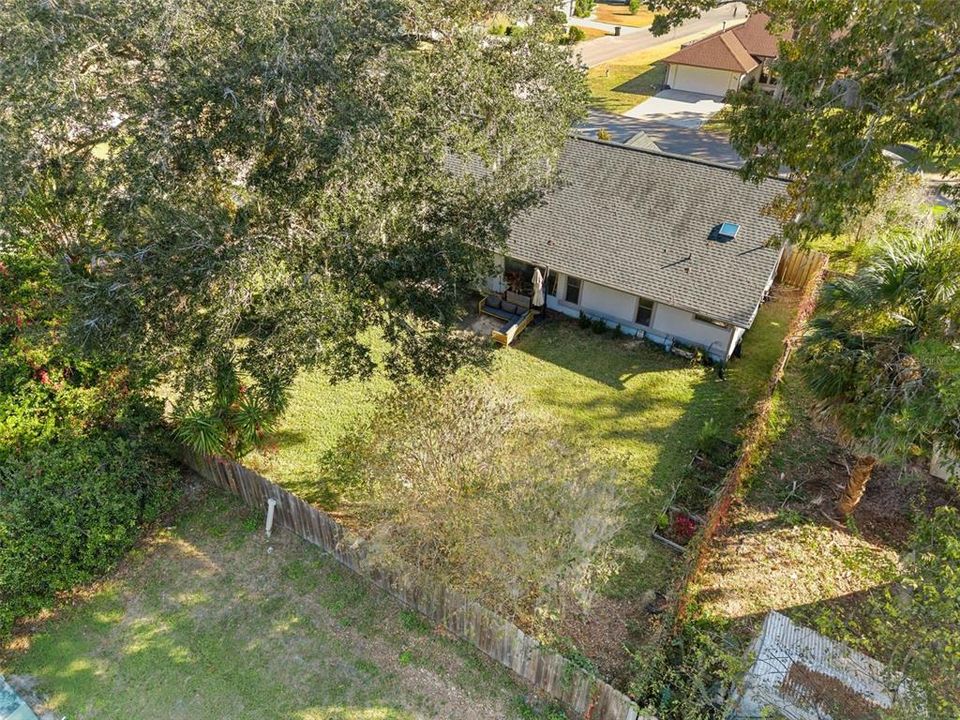 For Sale: $380,000 (3 beds, 2 baths, 1952 Square Feet)