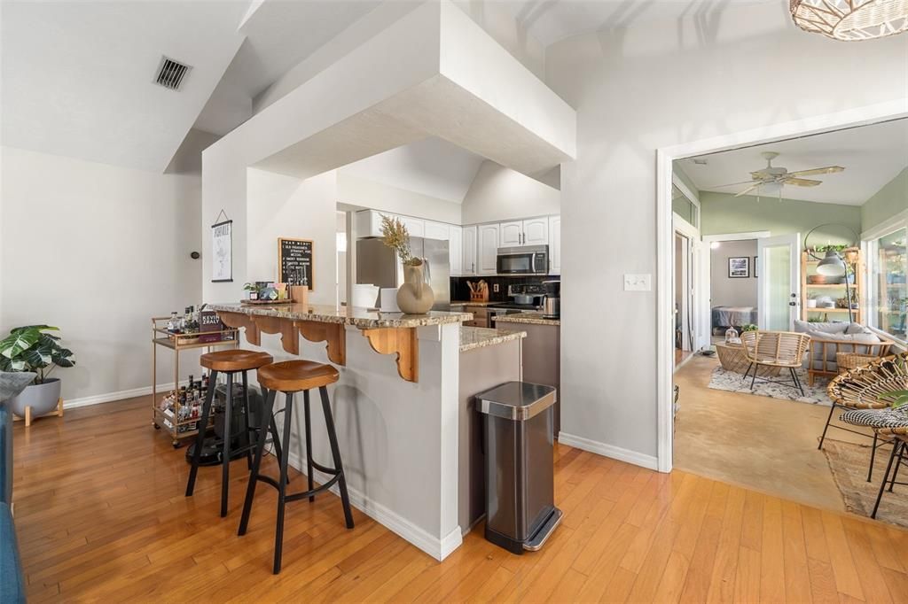 For Sale: $380,000 (3 beds, 2 baths, 1952 Square Feet)