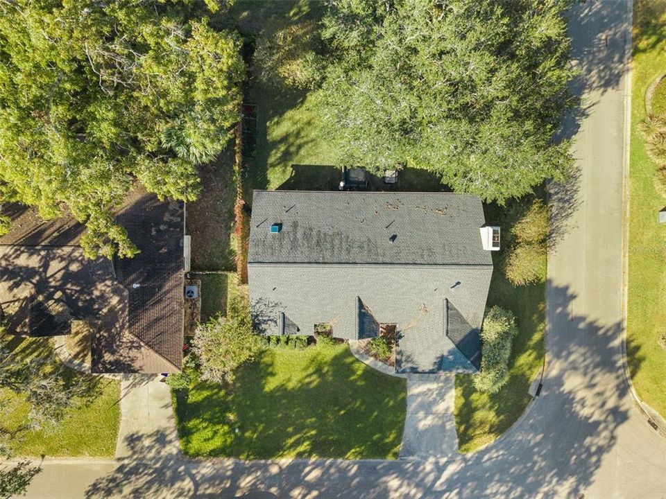 For Sale: $380,000 (3 beds, 2 baths, 1952 Square Feet)