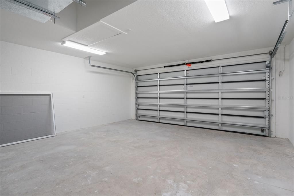 合同活跃: $334,900 (3 贝兹, 2 浴室, 1486 平方英尺)