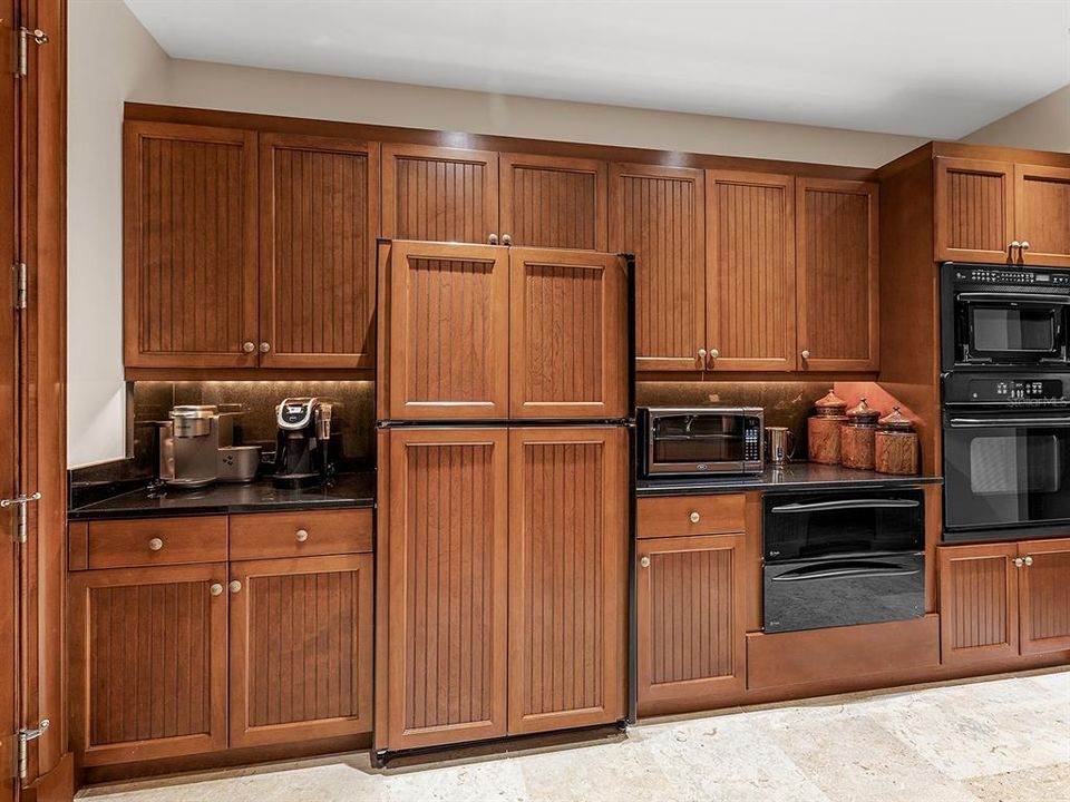 На продажу: $7,200,000 (4 спален, 4 ванн, 5987 Квадратных фут)