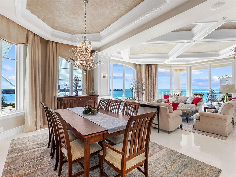 На продажу: $7,200,000 (4 спален, 4 ванн, 5987 Квадратных фут)